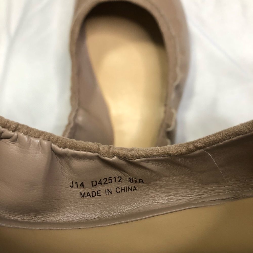 𝅺cole Haan Ashlyn Patent Back Bow Ballet Flat Shoes - Picture 6 of 8